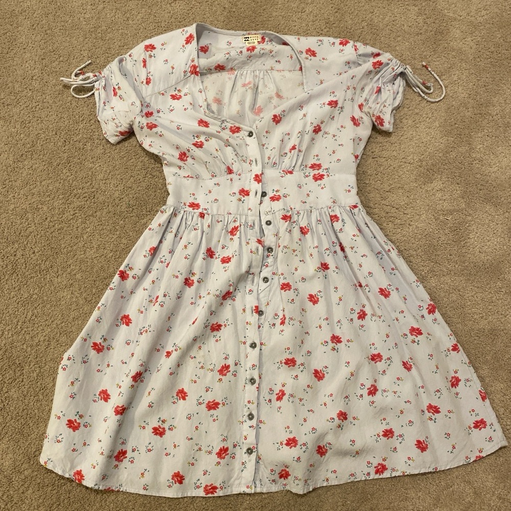 Billabong Light Blue Above-the-Knee Sundress with Buttons and Red Flowers